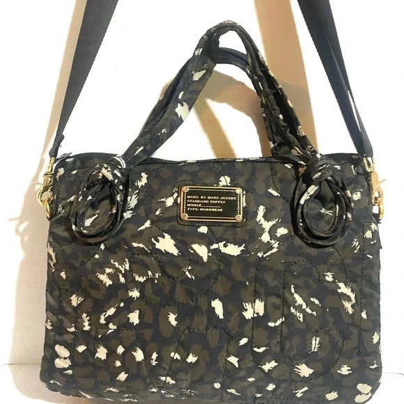 Marc by Marc Jacobs  leopard crossbody computer bag - Picture 9 of 12